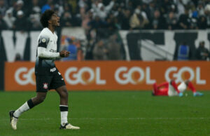 Corintios vence a Noroeste en casa