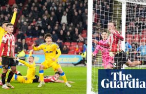 Tanaka envía a Leeds cinco puntos claro en dramática victoria tardía sobre Sheffield United | Campeonato