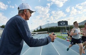 El intercambio de ingresos está llegando a los deportes universitarios. Aquí está el inconveniente – Deseret News