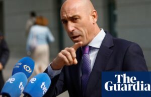 Luis Rubiales para ir a juicio en España sobre el beso de Jenni Hermoso en la Copa Mundial | España