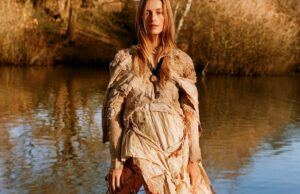 El retrato de Alasdair McLellan del archivo de moda épica de Panos Yiapanis