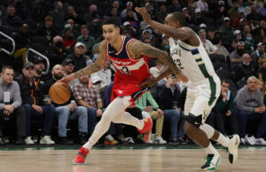 Calificando el comercio de Kuzma Khris Middleton-Kyle: ¿Qué hace esto por los Bucks y los magos?