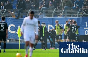 Fútbol europeo: las esperanzas del título de Napoli sufren un golpe con una sorpresa derrota de Como | Fútbol de clubes europeos