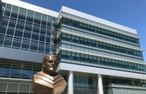 Trabajos federales, definición de géneros, corte deportivo: abajo en Alabama