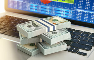 AMC Entertainment (AMC) declina más que el mercado: cierta información para los inversores