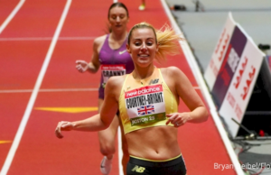 Melissa Courtney-Bryant dirige el mundo liderando 3.000m en NB Grand Prix