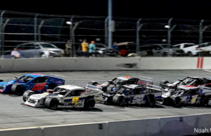 2025 Serie Mundial de Asfalto en New Smyrna Speedway Resultados del lunes
