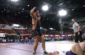 Lucha estatal: aspectos destacados del viernes por la noche