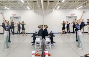 La orquesta de Wisconsin 'Davis & Dvořák' baila en el Teatro Capitolio