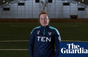 El entrenador en jefe ganador de la promoción de Crystal Palace, Laura Kaminski, | Mujeres del Palacio de Cristal