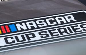 Ed Hinton, ESPN desde hace mucho tiempo, escritor de Sports Illustrated NASCAR, muere a los 76 años