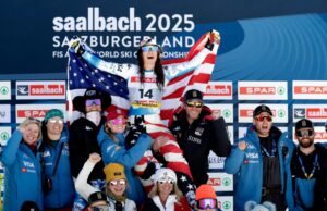 Lauren Macuga comienza el primer campeonato mundial con el bronce súper G