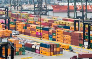 Los líderes mundiales reaccionan a la amenaza del presidente Donald Trump de nuevas tarifas de acero