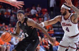 Baloncesto del Estado de Michigan Down Three SoPs en AP Poll