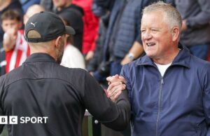 El jefe de los Rams, Warne merece apoyo – Wilder