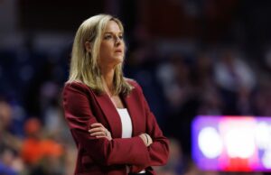 Oklahoma Sooners gane victoria dominante en la carretera para extender la racha ganadora