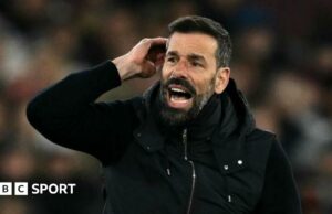 Van Nistelrooy promete a Leicester 'todavía en la pelea' para evitar la caída