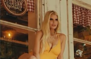 Jessica Simpson revela el gran cambio de estilo de vida que ocurrió cuando dejó de beber alcohol.