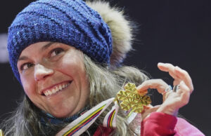 El ex alumno de la WWU, Breezy Johnson, gana el título del mundo de las mujeres