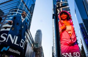 La celebración del 50 aniversario 'Saturday Night Live' finalmente está aquí. Aquí está cómo ver.