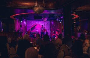 Las mejores cenas en Detroit | Comedor y entretenimiento inolvidables