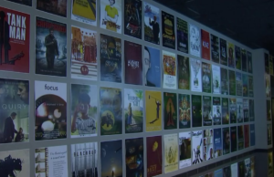 Nuevo récord mundial establecido para la exhibición de carteles de películas más grande en el Festival de Cine de Chandler