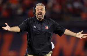 Matt Rhule dice que la parte tranquila en voz alta: la programación de fútbol universitario se dirige a la crisis