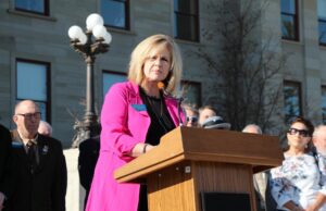 Montana Bill que restringe el acceso transgénero a los deportes femeninos programados para el debut del Senado