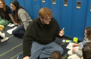 Minot State, John Hoeven Partner Elementary Partner para dar experiencia en el mundo real de la enseñanza