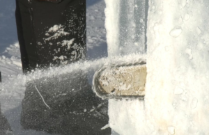 El campeonato mundial de arte de hielo abre para 2025, equipos que compiten de 6 países diferentes