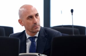 Luis Rubiales declarado culpable de besar al futbolista español Jenni Hermoso sin consentimiento en la Copa Mundial
