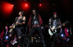 Salón de la Fama de Rock and Roll para tocar en Utica Concert