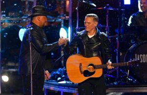 Show de canciones de cantantes de rock ganador del Grammy por la razón más grosera de la historia