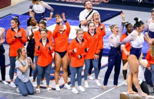 ¿Cómo podría el inminente asentamiento de la casa afectar los deportes sin ingresos en Auburn?