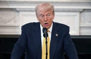 ¿Puede Trump retener fondos federales? ¿Otros estados permiten a los atletas transgénero practicar deportes escolares?