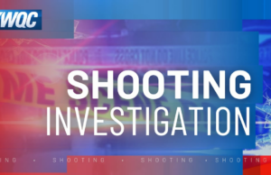 Departamento de Policía de Monroe que investiga el tiroteo en Hibbett Sports