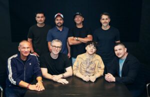 Xavi firma con la firma de gestión de WK Entertainment en expansión de la lista