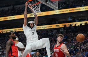 El debut dominante de Anthony Davis para Dallas Mavericks descarrilado por una lesión en la victoria sobre Houston Rockets