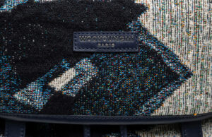 Diez Loves: Wooyoungmi Blue Zigzag Cotton Mochila