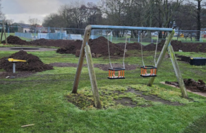 Más de 170 bombas de la Segunda Guerra Mundial que se encuentran bajo el patio de recreo infantil en Inglaterra