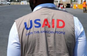 El rápido desmantelamiento de Trump de USAID deja a los trabajadores en todo el mundo preocupado por la seguridad y el futuro
