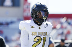 Colorado S Shilo Sanders no entre 329 jugadores invitados a la Combine de Scouting de la NFL