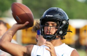 Big Ten Spotlight: Stories de mariscal de campo a seguir esta primavera