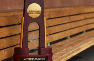 2025 Soporte de béisbol de la NCAA: puntajes de la Serie Mundial Men's College, horario