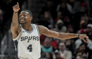 De'aaron Fox brilla junto a Victor Wembanyama en el debut de los Spurs en Thriller sobre Hawks