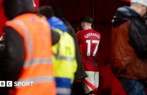 Man Utd: Ruben Amorim para preguntarle a Alejandro Garnacho sobre la reacción de sustitución en victoria sobre Ipswich