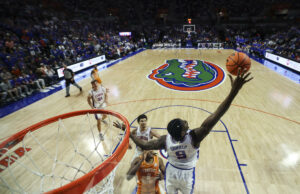 Florida vs. Tennessee: Cómo ver el juego de baloncesto universitario de hoy