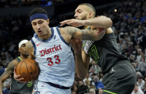 Wizards Snap de 16 vías de pérdida de 16 juegos contra Timberwolves de mano corta