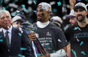Las águilas no han recibido invitación de la Casa Blanca después de la victoria del Super Bowl, pero planean aceptar si se invita, por informe