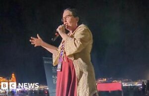 Glastonbury Bards se convierte en narración de cuentos de récord mundial de Guinness